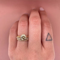 zoe-band-classical-round-half-diamond-band,bezeled-round-half-diamond-band