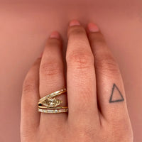 half-baquette-diamond-stackable-wedding-band,angelica-band-1