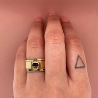 half-baquette-diamond-stackable-wedding-band,square-sapphires-diamonds-art-deco-band