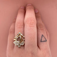 yana-band,jayne-band-tapered-baguette-diamond-contour