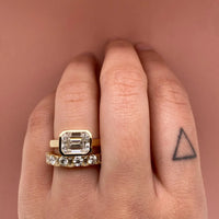 marisol-band-alternating-baguette-and-round-diamond-half-band