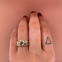 jennings-band-baguette-diamond-shared-prong