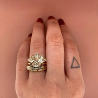 jayne-band-tapered-baguette-diamond-contour,ero-band