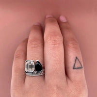 baguette-round-diamond-structured-large-statement-band