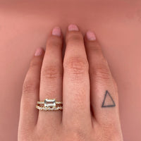 marquise-round-diamond-clustered-band