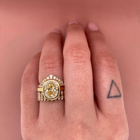 baguette-round-diamond-large-contour-band,statement-baguette-round-diamonds-bullet-stackable-wedding-band