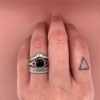 ariella-band-baguette-round-diamond-contour,baguette-round-diamond-structured-large-statement-band