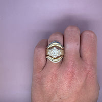 komo-band-blue-sapphire-gold,leighton-band-diamonds