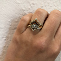 black-rhodium-plated-black-diamond-alternative-bridal-contour-wedding-band,dainty-v-shaped-diamond-contour-band