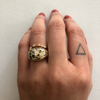 aimee-band-curved-diamond-contour-band-with-negative-space