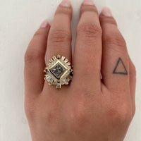 baguette-fan-contour-diamond-band,jayne-band-tapered-baguette-diamond-contour