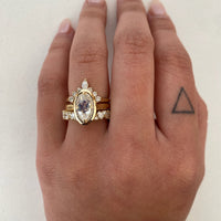 white-diamond-ulla-band,oval-super-asiah-band-oval-and-round-diamond-cluster-half-band