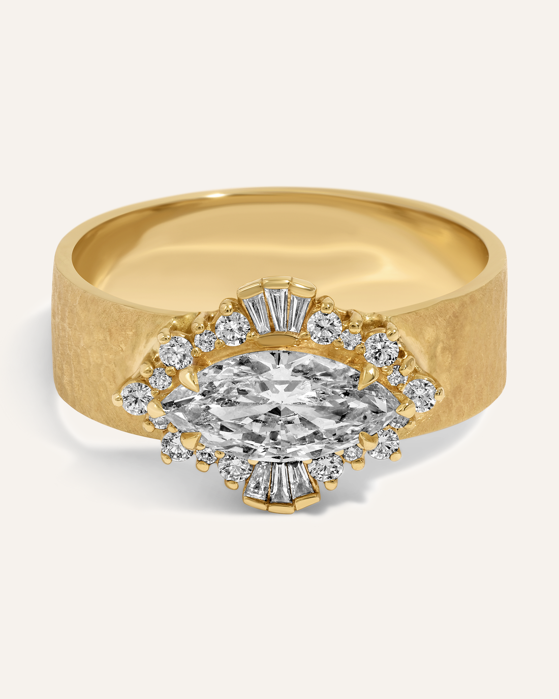 Naomi Ring