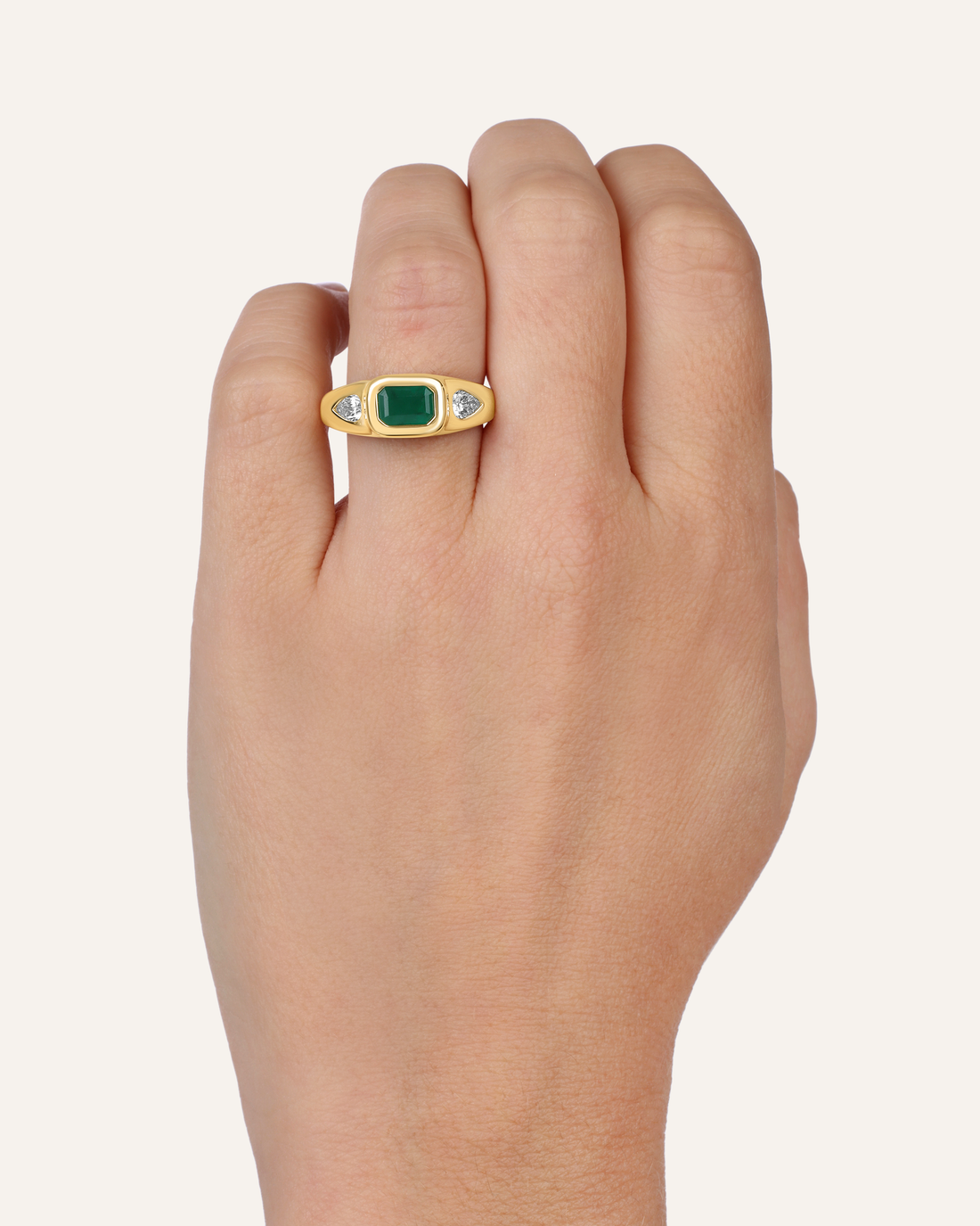 Gwen Ring