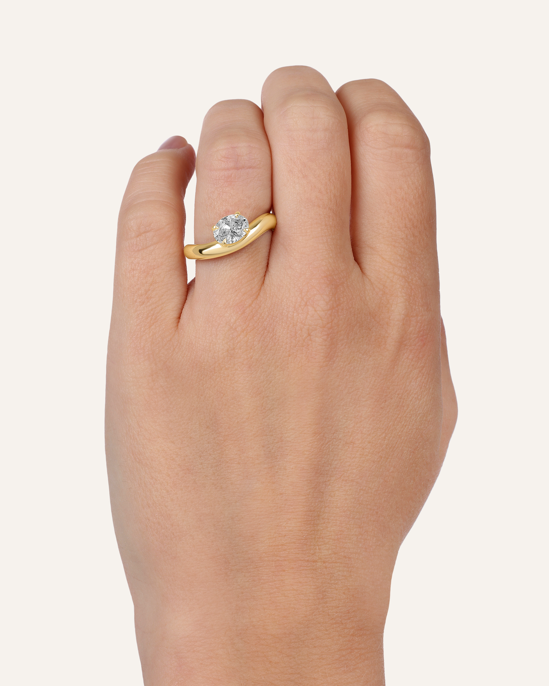 Essie Ring