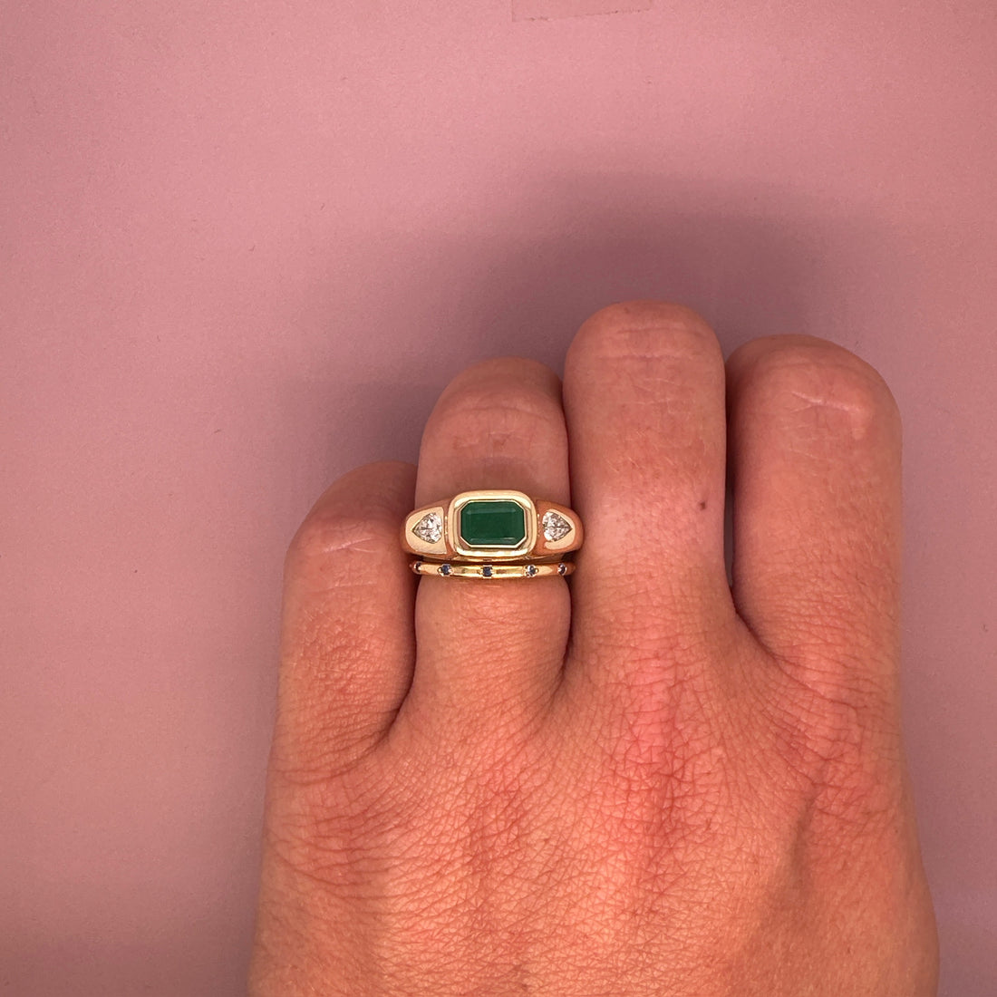 sapphire-lucy-band