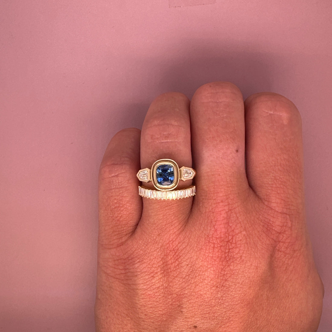 jennings-band-baguette-diamond-shared-prong