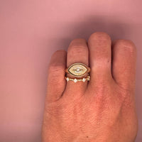 noemi-band-wedding-diamonds-gold
